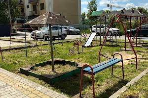 квартира за адресою Миколи Амосова вул., 3