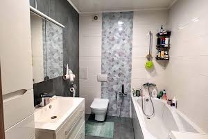 квартира за адресою Малоголосківська вул., 8б