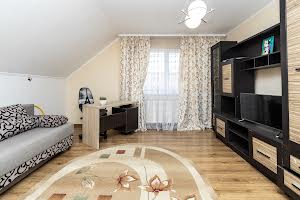 будинок за адресою Берегова, 244