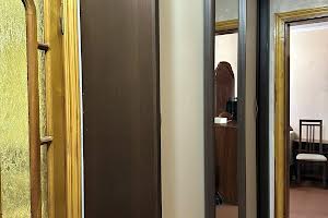 квартира за адресою Довженка вул., 7