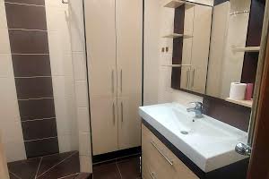 квартира за адресою жм радужный, 8