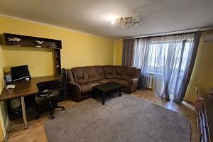 квартира по адресу Космонавтов ул., 104а