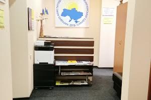 комерційна за адресою Київ, Інститутська вул., 24/7