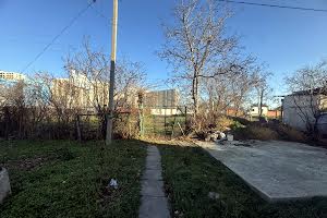участок по адресу Небесної сотні