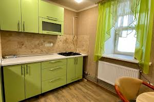 дом по адресу крутий спуск, 15