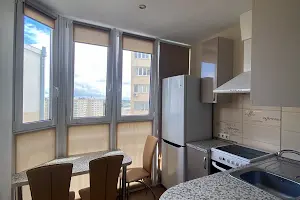 квартира по адресу радужный масив, 1