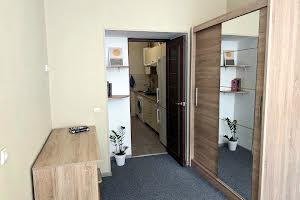 квартира за адресою Під Дубом вул. (Космонавтів), 6а