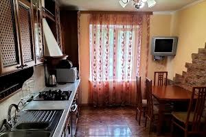 квартира за адресою Мануйлівський просп. (Воронцова), 75