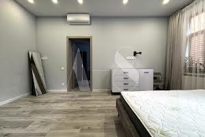 квартира за адресою Шпитальна вул., 26