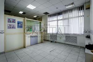 коммерческая по адресу Миколы Бажана просп., 12
