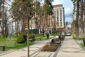 коммерческая по адресу Матвія Донцова ул. (Тургеневская), 24