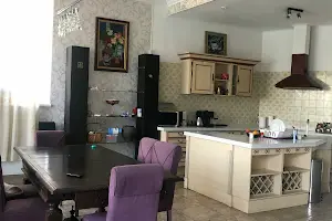 будинок за адресою Київ, Академіка Кащенка вул.
