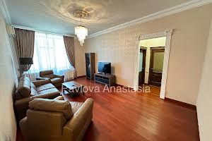 квартира за адресою Французький бульв., 64/1