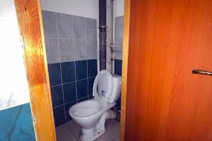 комерційна за адресою Микулинецька вул., 3а