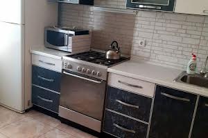 квартира за адресою Панаса мирного, 40/2