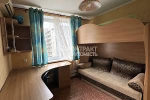 квартира за адресою Поздовжня вул., 3б
