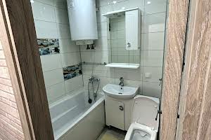 квартира за адресою Космонавтів вул., 24