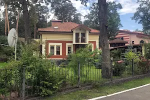 будинок за адресою Курортна вул., 9