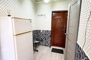 квартира за адресою Миколи Леонтовича вул. (Глінки), 11