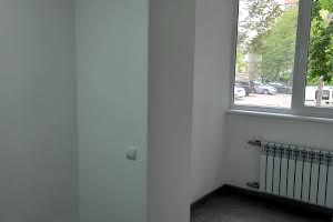 комерційна за адресою Бородинська вул., 11