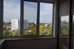 квартира за адресою майдан Перемоги пл., 100