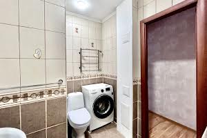 квартира за адресою Льотна вул. (Червоногвардійська), 41