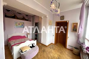 квартира за адресою Педагогічна вул., 27