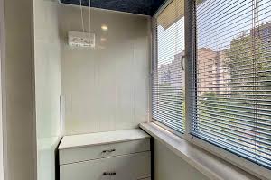 квартира за адресою Семафорна вул., 32