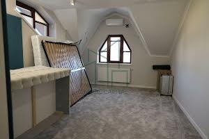 будинок за адресою с. Холодновідка, Бандери, 8