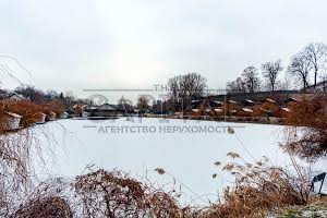 коммерческая по адресу Школьная ул., 1