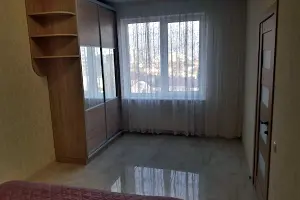 квартира за адресою Літературна вул., 8