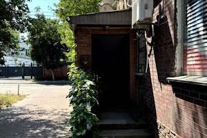 комерційна за адресою Лабораторна вул., 37/33