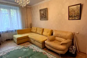квартира за адресою Гвоздичний пров., 3а