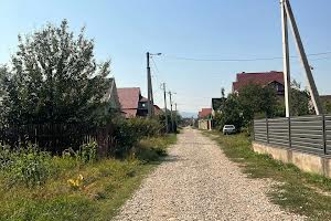 ділянка за адресою Лугова, 18