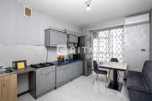 квартира за адресою Височана вул., 18