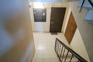 квартира за адресою Злуки, 8