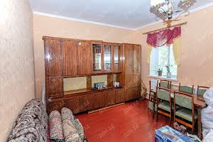 дом по адресу Центральна, 1
