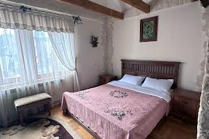 комерційна за адресою Тернопільська, 100
