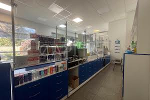 комерційна за адресою Практична вул., 2