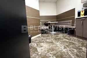 комерційна за адресою Київ, Антоновича вул. (Горького), 131