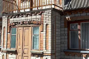 дом по адресу садова, 11