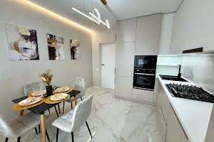 квартира за адресою Миру вул., 100