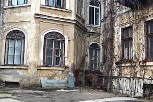 коммерческая по адресу Нежинская ул., 43