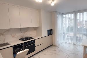 квартира по адресу Степана Бандеры ул., 77