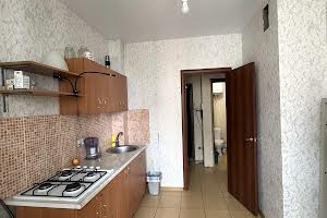 квартира за адресою смт. Авангард, Торгова вул., 13