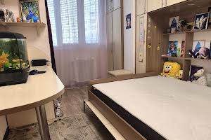 квартира за адресою Г Крут, 42