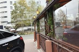 коммерческая по адресу Миколы Бажана просп., 14