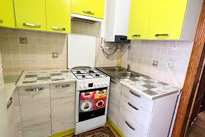 квартира за адресою Миколи Зерова вул., 11