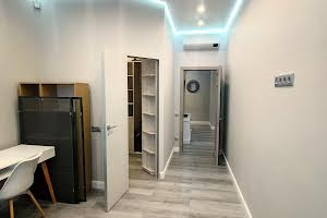 квартира за адресою Зоряний бульв., 1-М