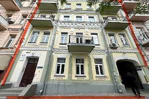 комерційна за адресою Івана Франка вул., 29